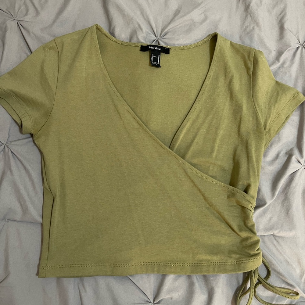 Forever21 olive green top size M